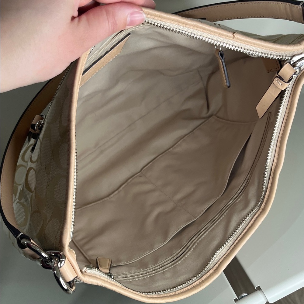 Coach Signature Beige and Pink Shoulder Bag - Picture 9 of 15
